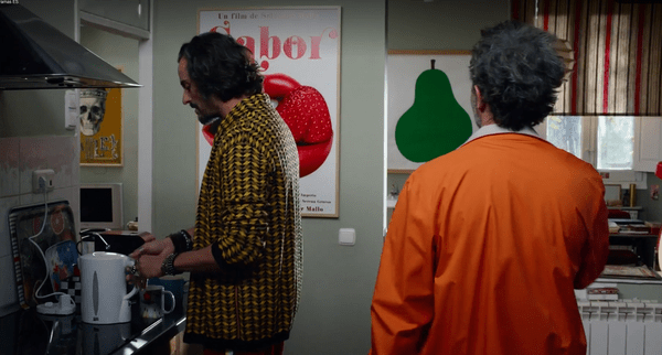 Vimos o novo filme de Pedro Almodóvar, e a decoração quase rouba a cena