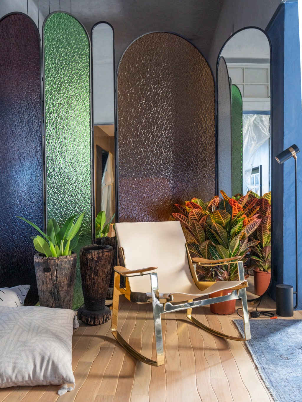 studio-slim-daniel-wilges-casacor-rio-grande-do-sul-2019-cristiano-bauce-6 Azul ativa memórias afetivas no Studio Slim da CASACOR Rio Grande do Sul