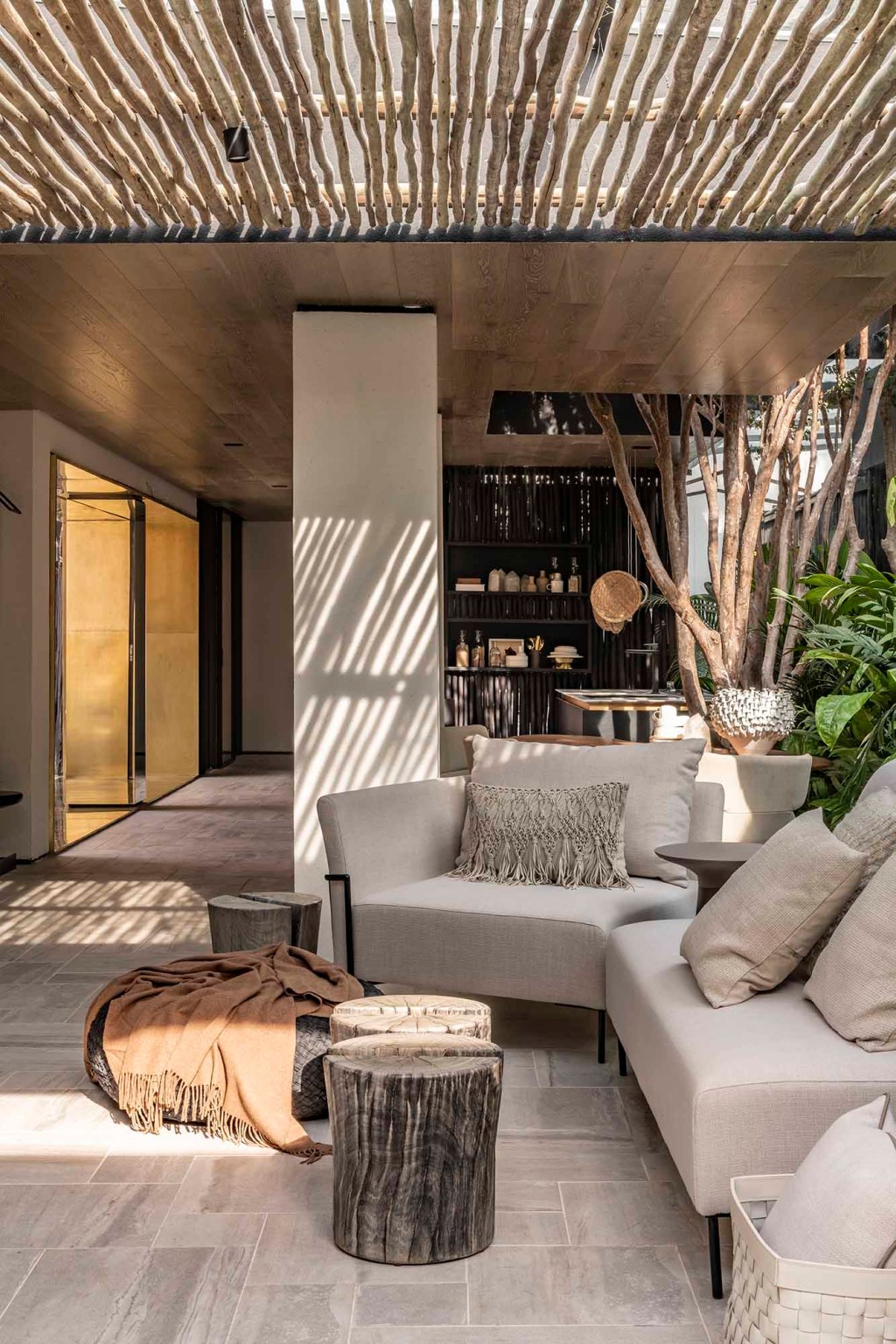 triart-casa-moyses-casacor-sp-2019-3 Refúgio abraça a verdade dos materiais na CASACOR SP