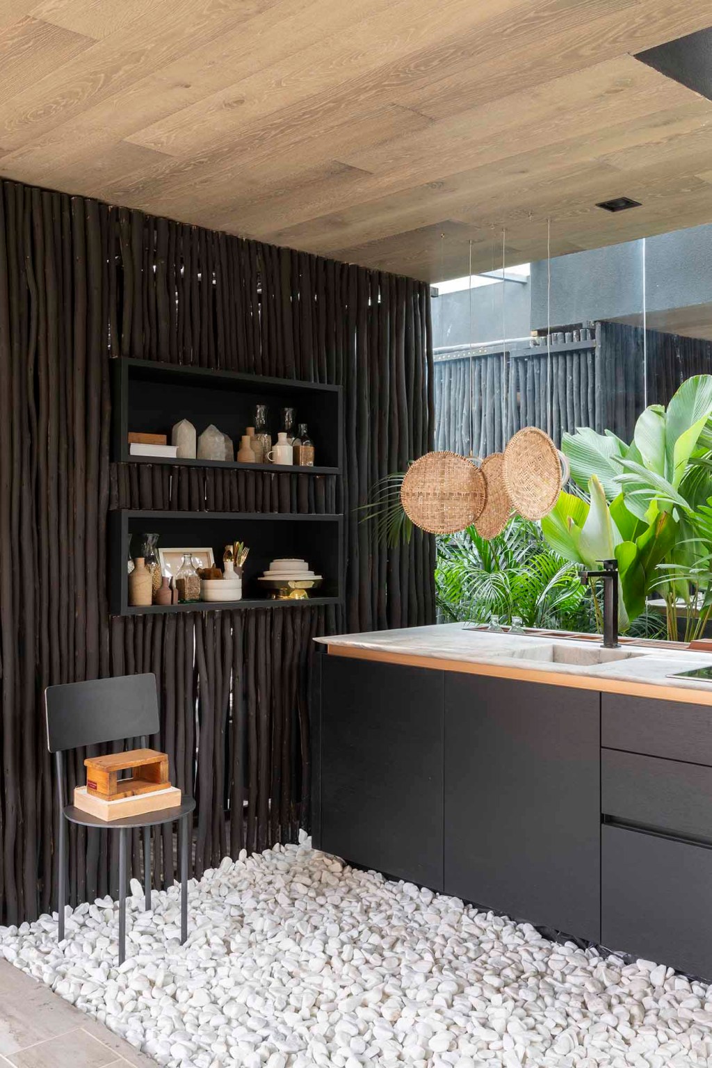 triart-casa-moyses-casacor-sp-2019-5 Refúgio abraça a verdade dos materiais na CASACOR SP