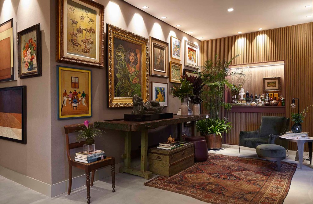 Casa Cor RS 201913295 CASACOR Rio Grande do Sul: acervo de uma vida inteira na Sala com Arte