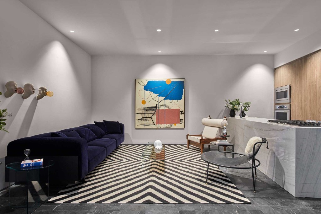 1-13—LAR—Studio-Ark—crédito-Jomar-Bragança-(2) CASACOR Brasília: poucas peças revelam inspiração modernista do loft LAR