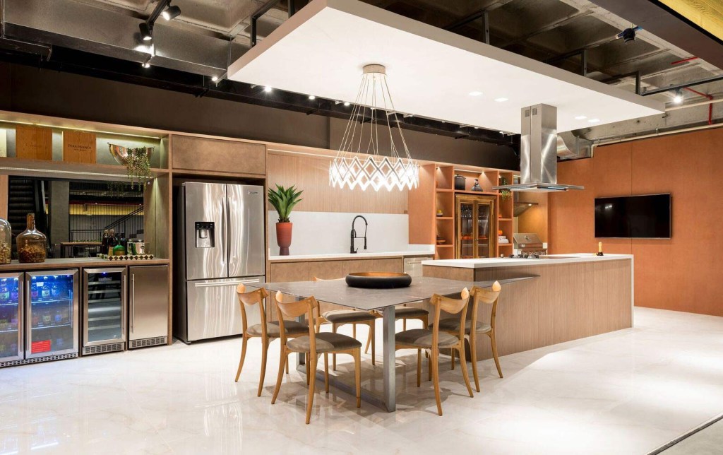 cozinha-dos-sonhos-christina-lago-gabriel-hering-sc-2019-lio-simas Cozinha industrial incentiva reuniões em família na CASACOR SC